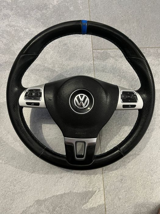Vand volan golf 6 cu comenzi