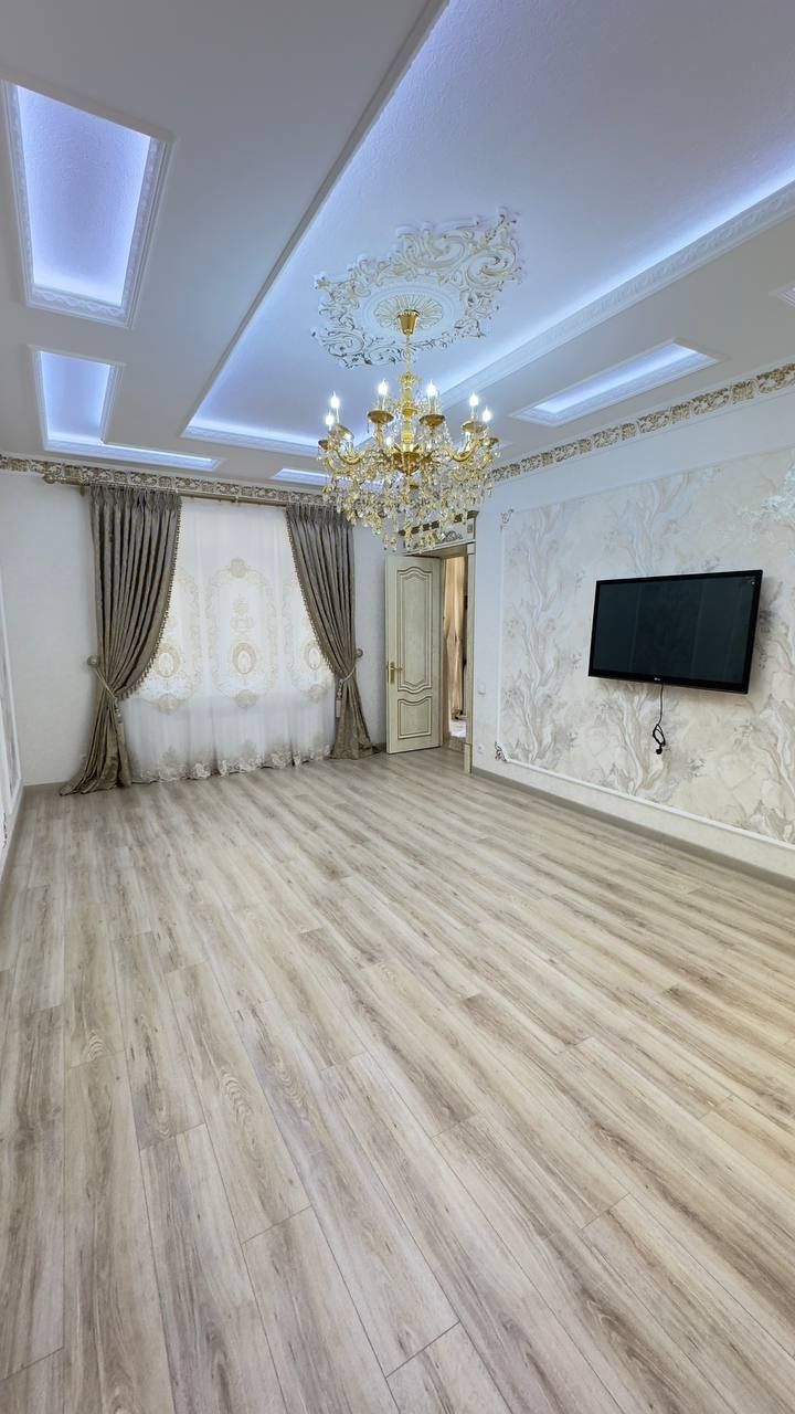 Мирзо Улугбек Тараканчик продается участок 4 уровен 400 квадрат