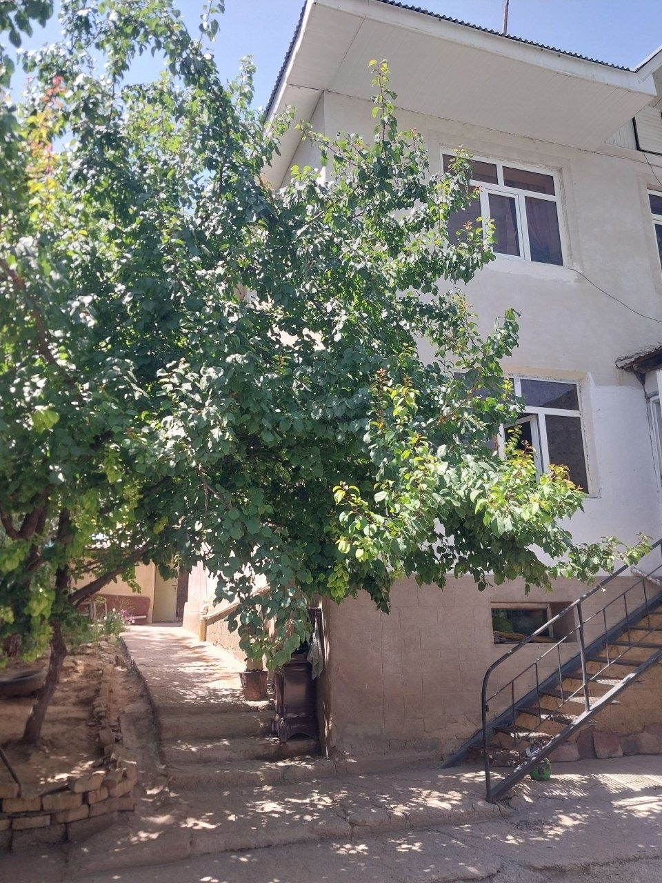 Продаётся дом в чимгане