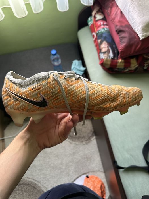 Nike бутонки