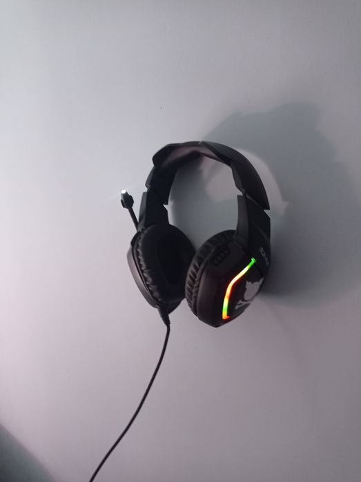 Căști Gaming RUN MUS K1 – Sunet Puternic, Microfon Clar, RGB