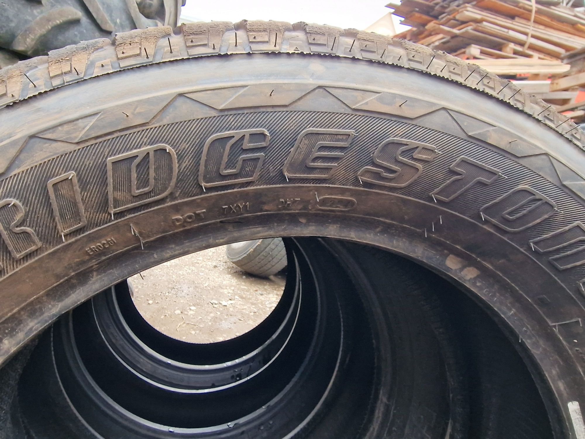 Anvelope 275/55R20 marca Bridgestone, DOT 2024