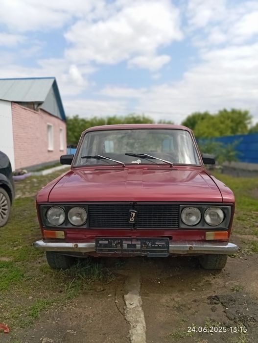 Продам автомобиль ваз 2103