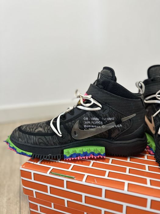 Off White x Air Force 1 Mid Black