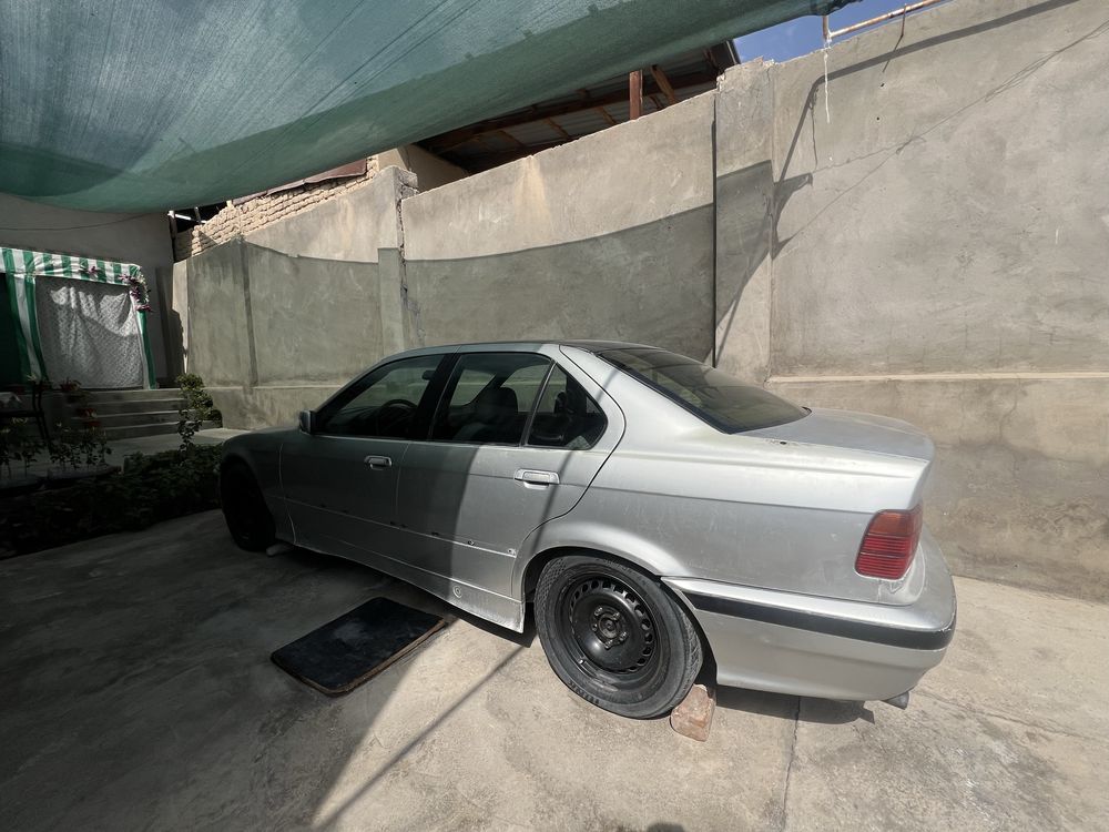BMW E36 1993 M40