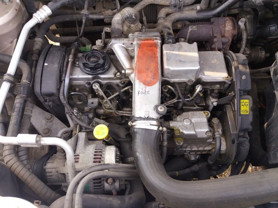 Injectoare freelander an 2000 motor de rover