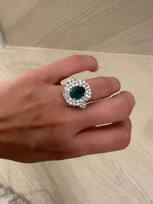 Inel aur cu smarald si diamante