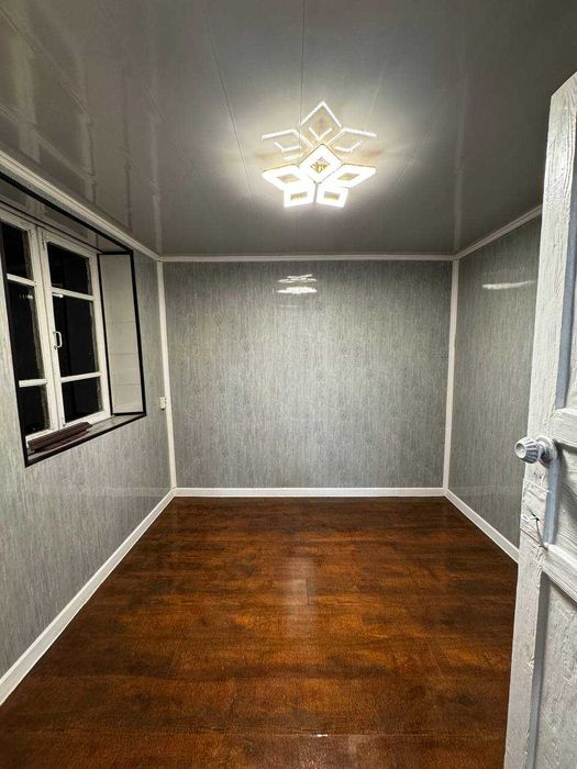 Срочная продажа! 2/2/2 Парк Фуркат. 43м2 Балкон 3/3. Косметика. Кирпич