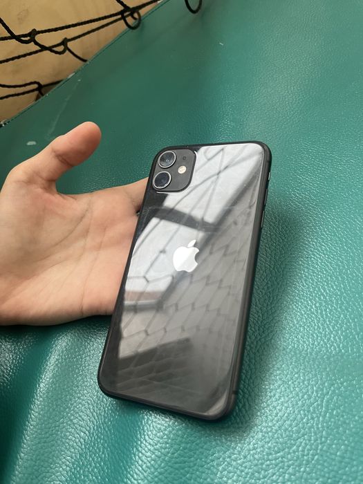 Айфон 11 с коробкой