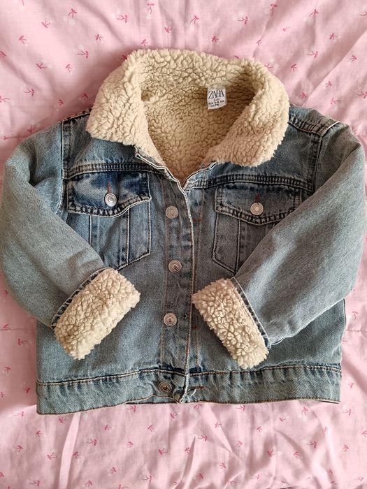 Продаю куртки 4-6 лет. Состояние хорошее.