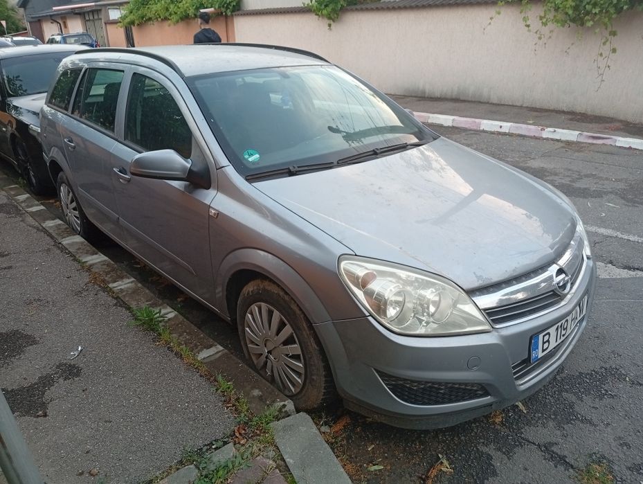 Dezmembrez Opel Astra H 1.8 benzina  Orice piesa