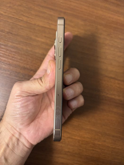 iPhone 16 Pro 256gb Desert