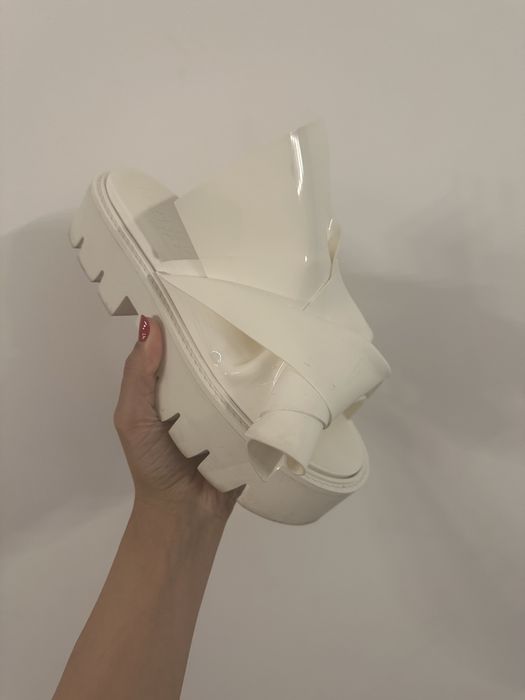 Numero Ventuno x Kartell 38