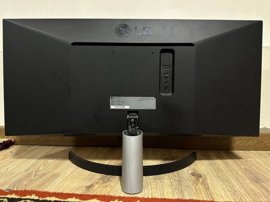 Manitor LG 29 ideal xolatda