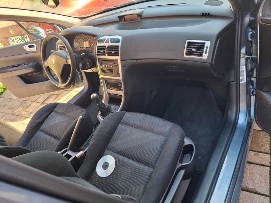 Vand Peugeot 307 – 1.6 HDi, motor refăcut complet, consum mic