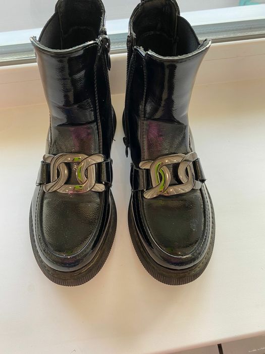 Продам модные сапожки ВЕСЕННИЕ