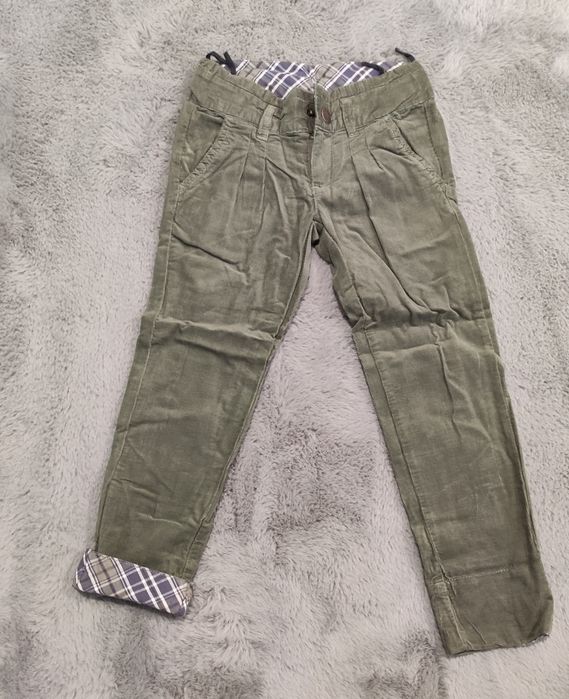 ВСИЧКО за 12лв Панталони 104 размер за момче