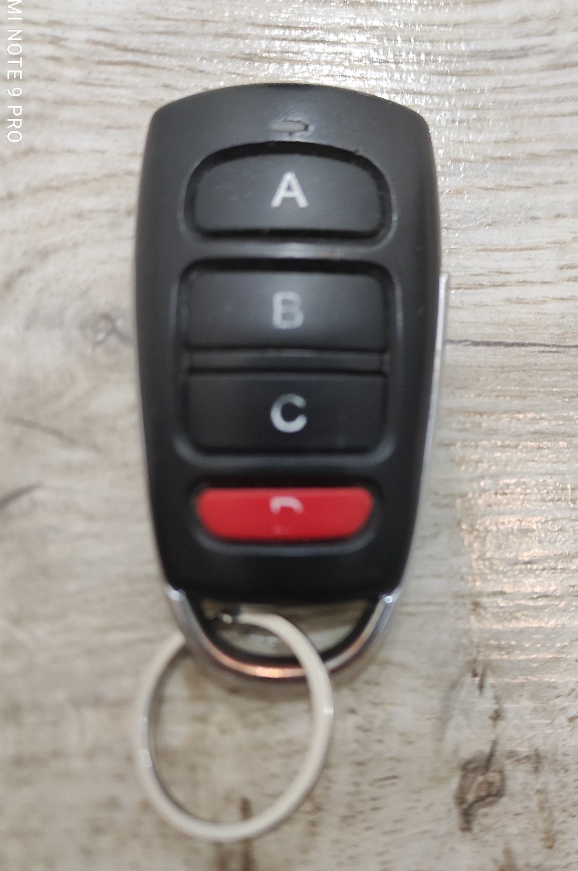 Пульт Брелок ключ для въезда в паркинг