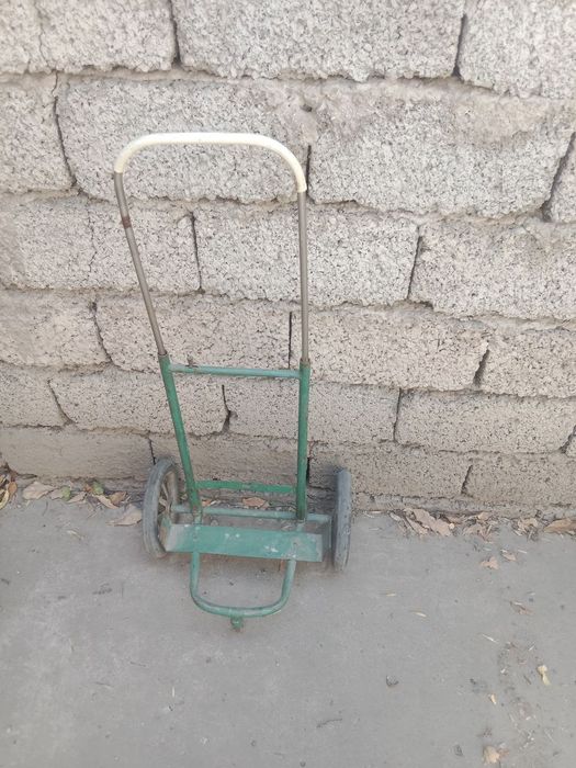 Продаеться тележка