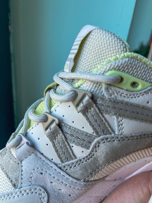 Маратонки Karhu 38 размер