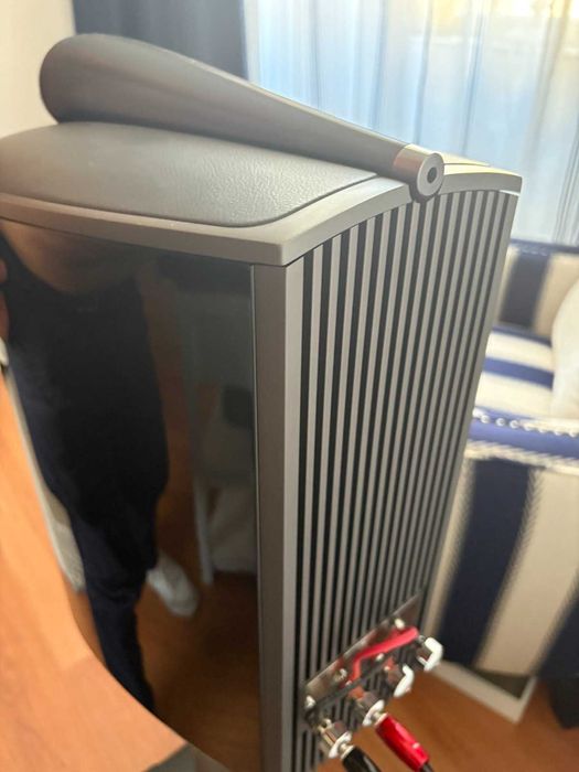 Висок клас Тонколони Bowers & Wilkins, B&W 805 D4