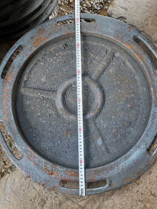 Люк чугунный есть ДОСТАВКА Прочный ВСЕ ТИПЫ : Л - С - Т
