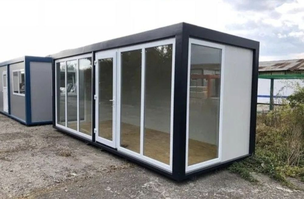 Vand containere modulare cu cabine de dus