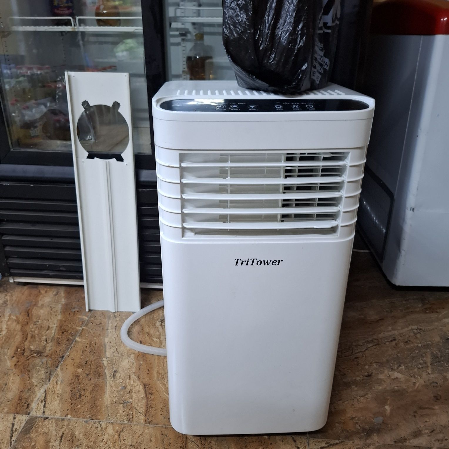 Кандиоры  TriTower