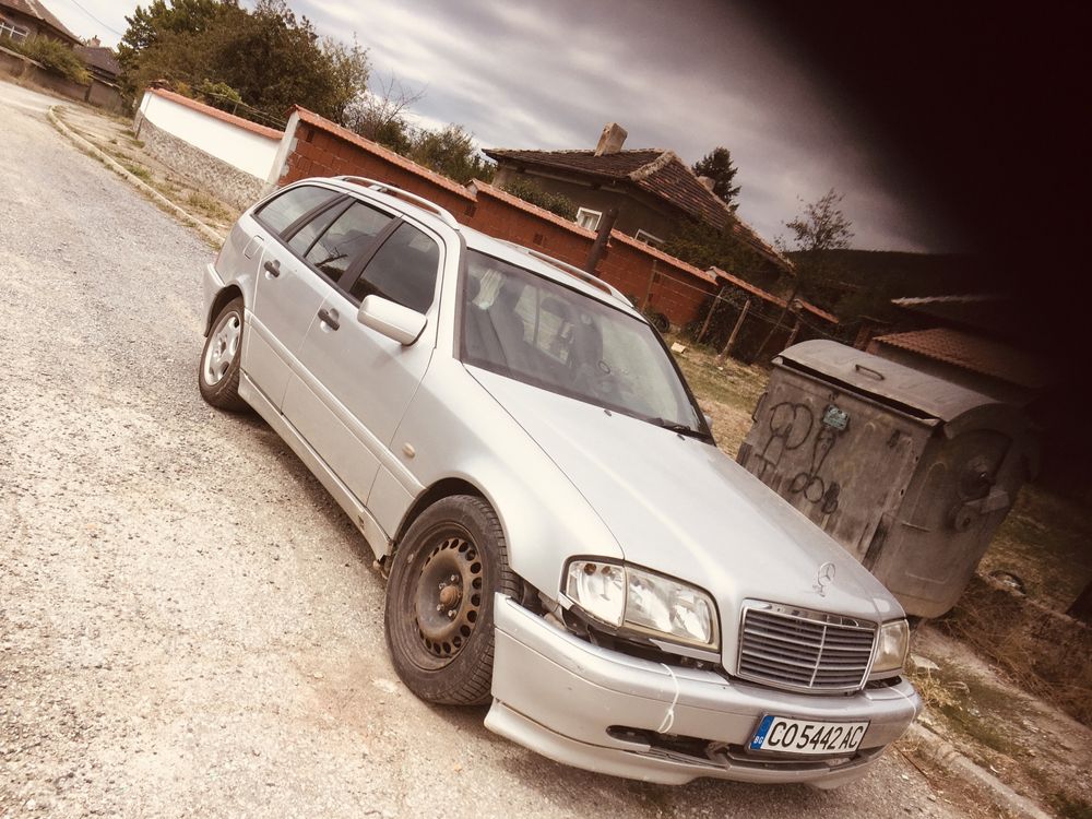 Mercedes c220 на части