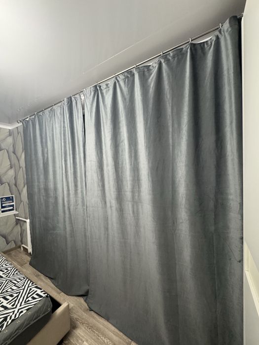 Продам шторы  145х250