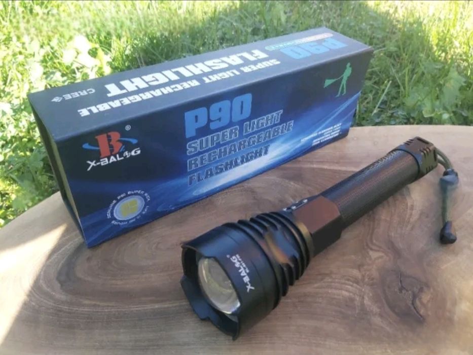 Супер мощен LED фенер P90 голям до 1000м,акумулаторни батерии,USB