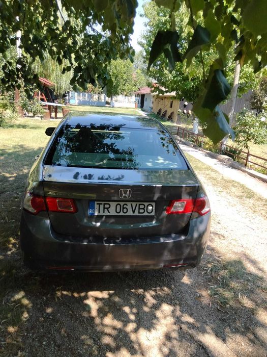 Vând autoturism Honda Accord 2009