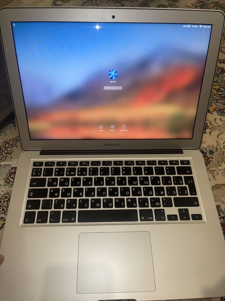 Mac book air 2017 mac OS High Sierra