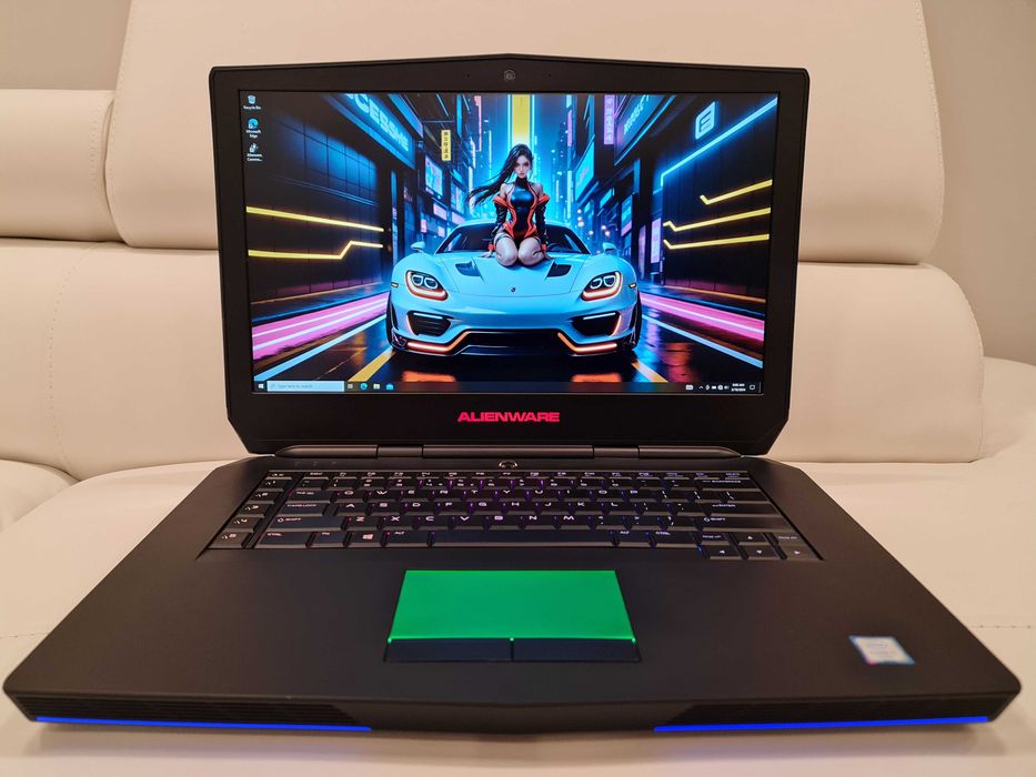 Laptop gaming ALIENWARE, intel core i7- ,ram 16 gb, video dedicat
