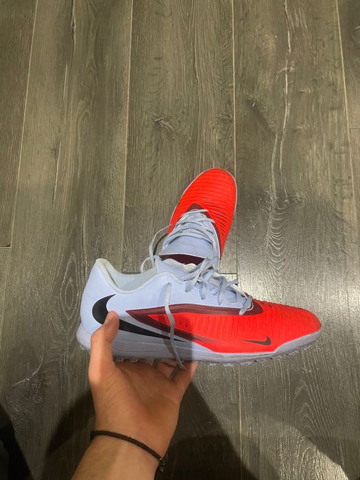 Футболни обувки за изкуствен терен Nike phantom 360 club tf