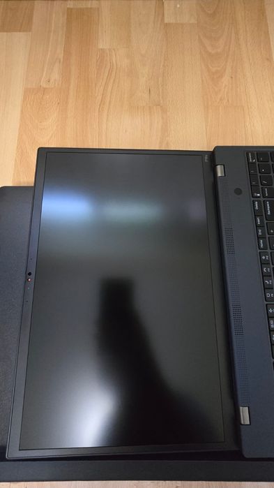Laptop Lenovo ThinkPad P16s Gen 2 AMD Ryzen 7 PRO 32GB RAM 512 SSD