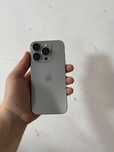 Iphone 15 pro natural titan