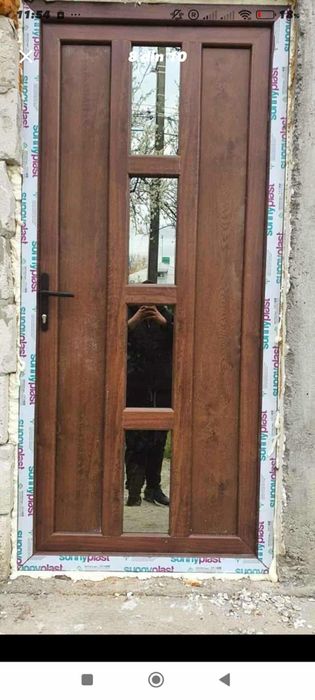 Tâmplărie PVC și aluminiu