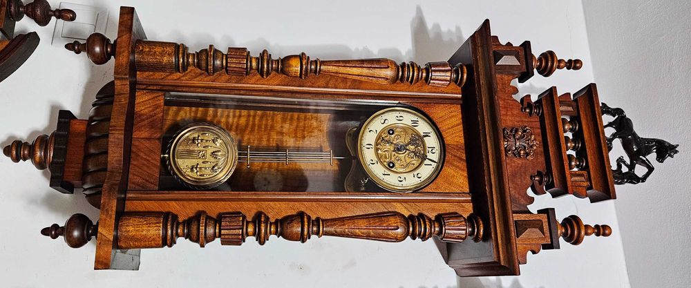 Ceas de perete cu pendula Kienzle 1898