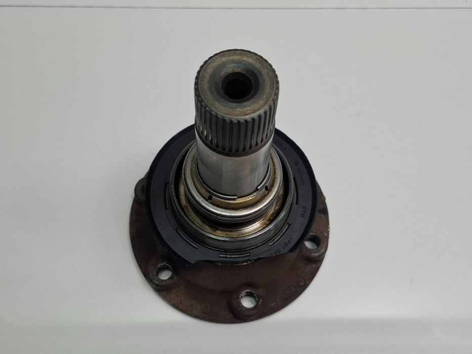 Flansa planetara dreapta VOLKSWAGEN SHARAN 7N1, 7N2 2010 - > 2.0 TDI C