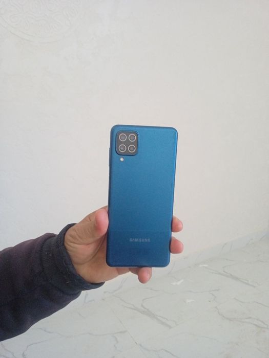 Samsung galaxy a12