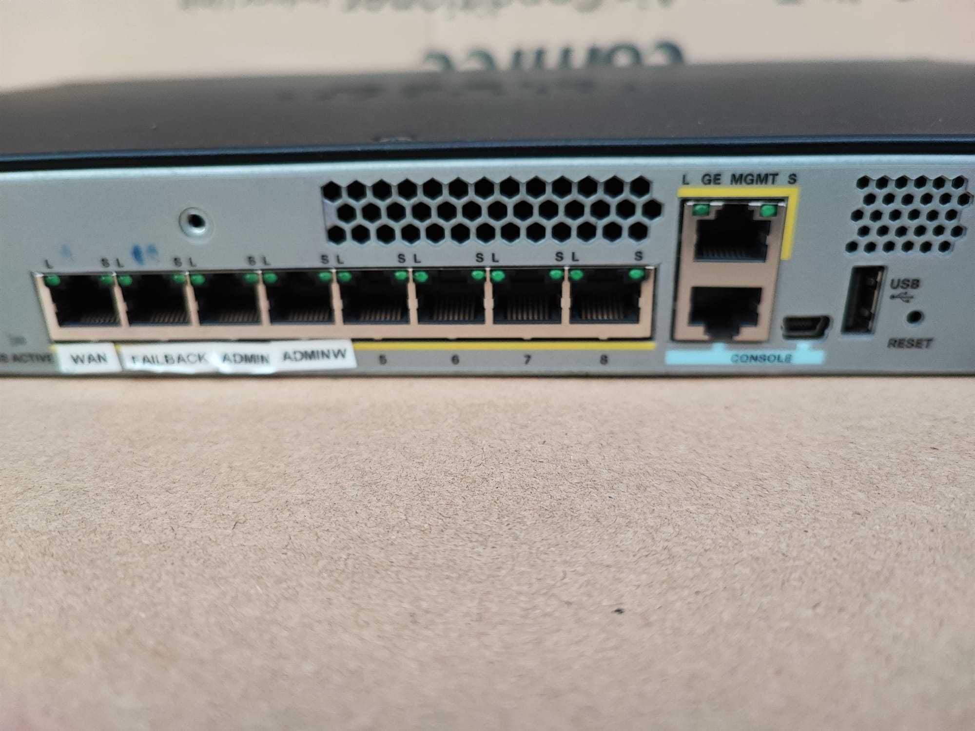 Firewall Cisco ASA 5508-X, cu Firepower Threat Defense  + SSD 128 Gb
