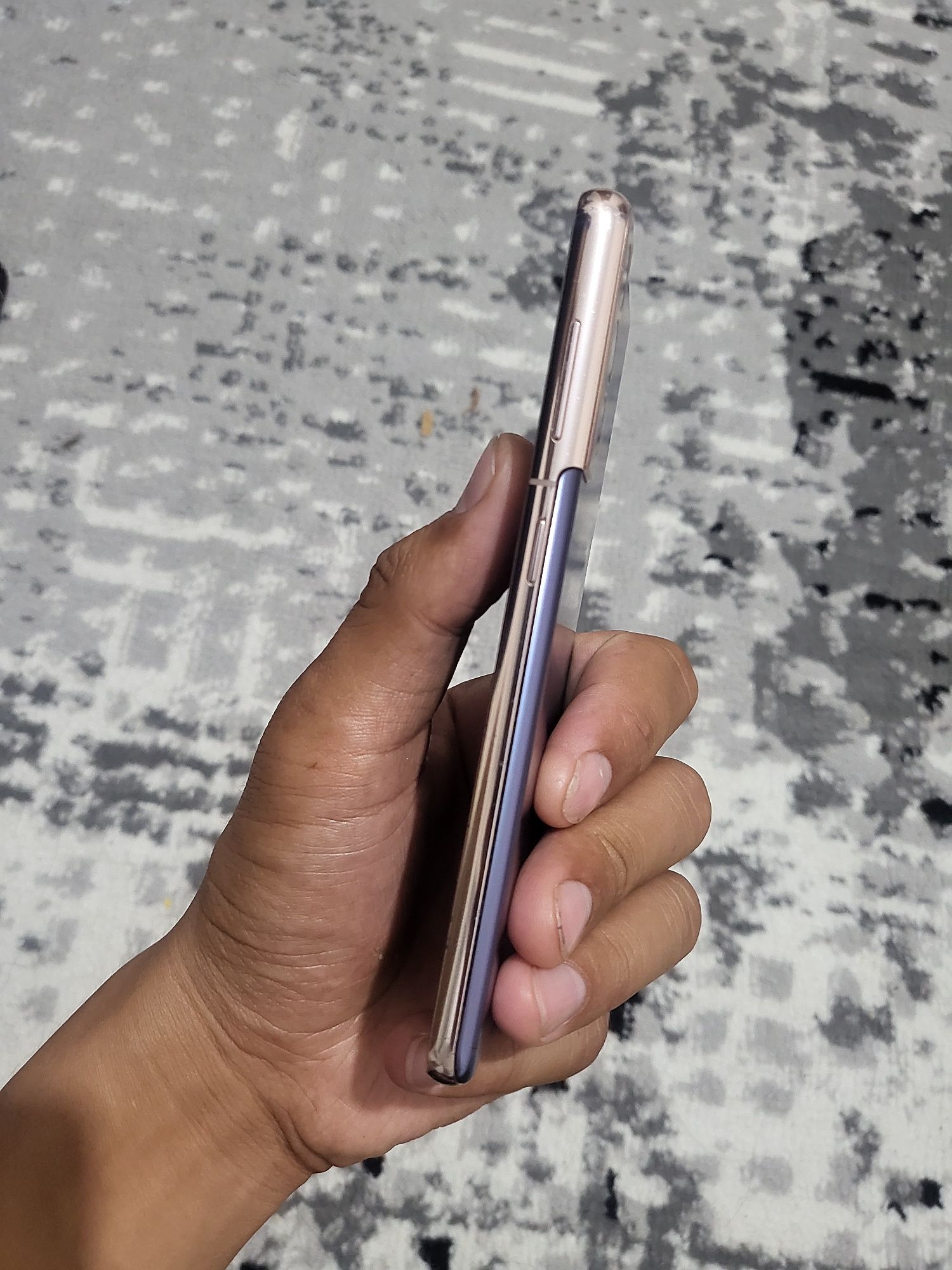 Samsung S21 5G 256Gb usta ko'rmagan