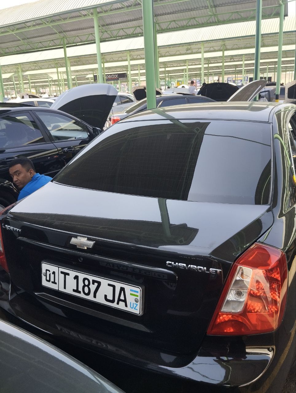 Насия савдо Lacetti SX 2 поз. 1.8L 2011 Қора