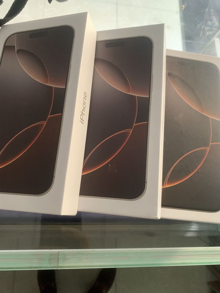 Телефон Iphone 16 pro max