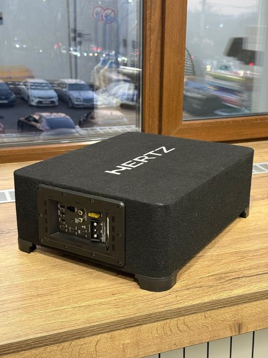 Сабвуфер Hertz CBA 250