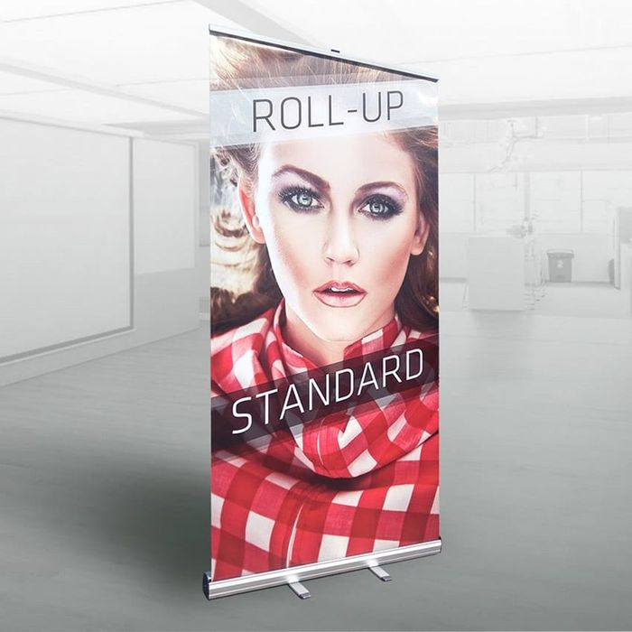 Roll-up banner personalizat