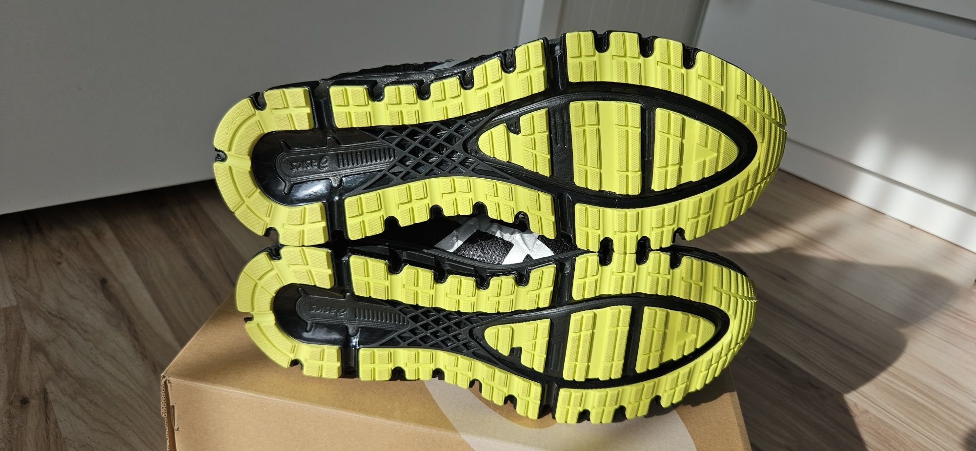 Маратонки Asics Gel Quantum 180-4, EU42, 26,5см.