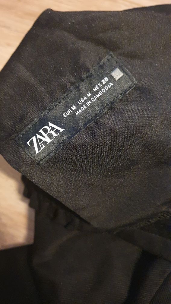 Pantaloni negri Zara mar 38