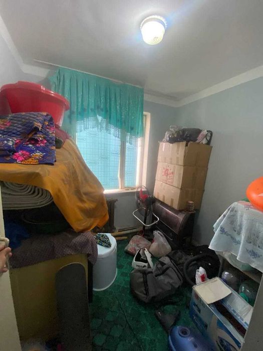 2 хоналик квартира 4-каватдан  горгаз кодак